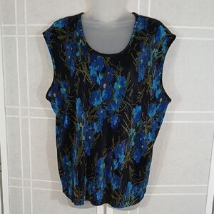 Sleeveless Stretchy Scooped Neck Blouse